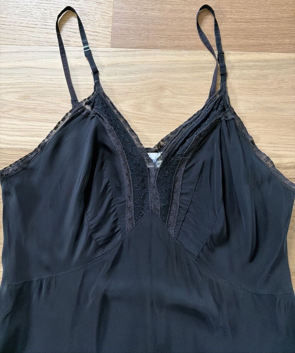 Vtg 1950s Black Midi Slip Dress 38C Lace Bust + Hem Dark Romantic Coquette Goth